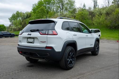 Bright White 2020 Jeep Cherokee Trailhawk Elite