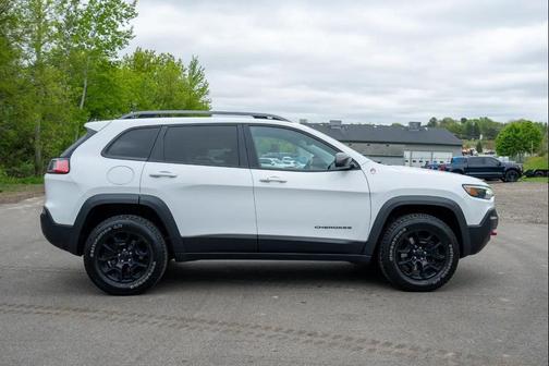 Bright White 2020 Jeep Cherokee Trailhawk Elite