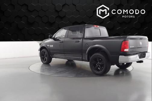 2018 RAM 1500 SLT
