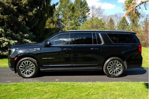 2024 GMC Yukon XL Denali Ultimate
