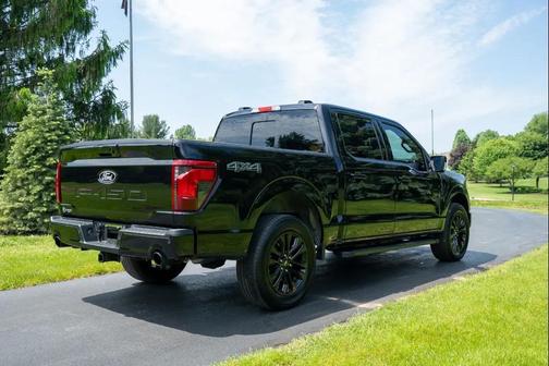 Agate Black Metallic 2024 Ford F-150 XLT