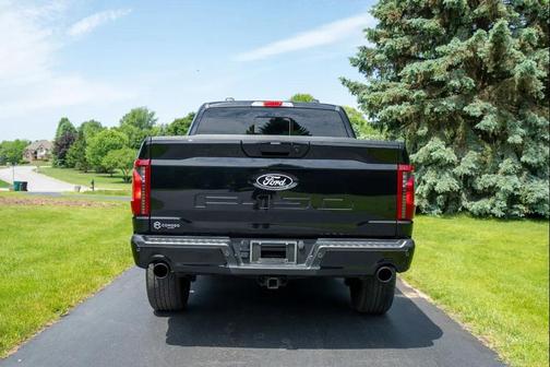 Agate Black Metallic 2024 Ford F-150 XLT