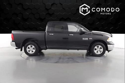 2017 RAM 1500 SLT