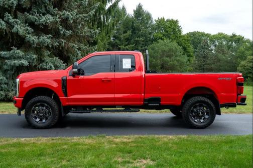 2024 Ford F-350 Lariat