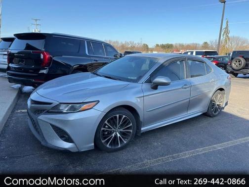 2019 Toyota Camry SE