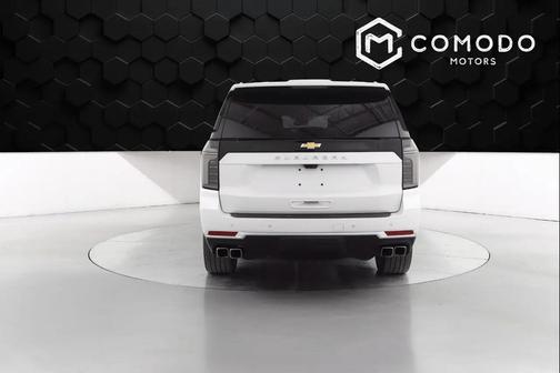 2025 Chevrolet Suburban 4WD High Country