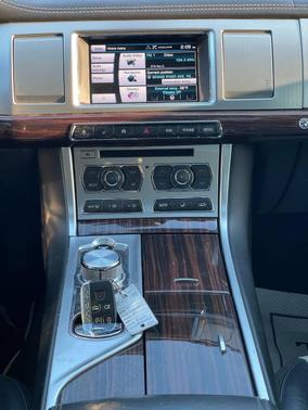 2015 Jaguar XF 3.0 Sport