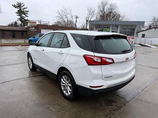 2018 Chevrolet Equinox LS