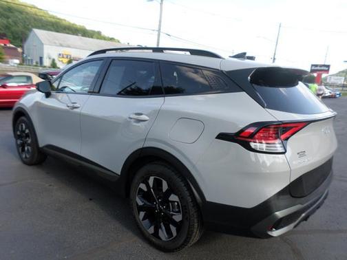 Wolf Gray 2023 Kia Sportage X-Line