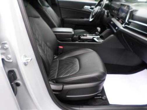 Gray 2023 Kia Sportage S