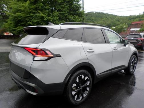 Gray 2023 Kia Sportage S