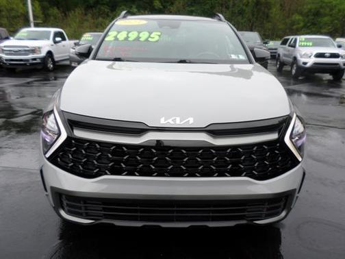 Gray 2023 Kia Sportage S