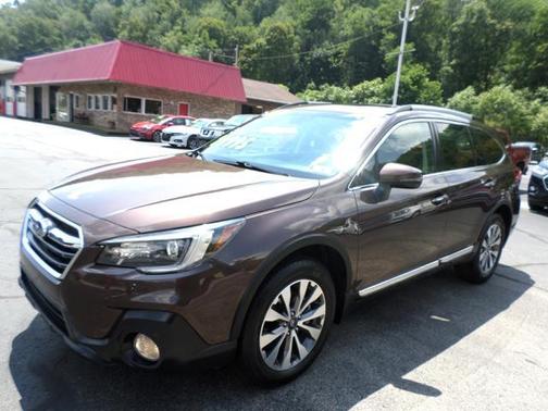 2019 Subaru Outback 2.5i Touring