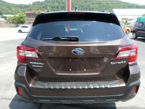 2019 Subaru Outback 2.5i Touring