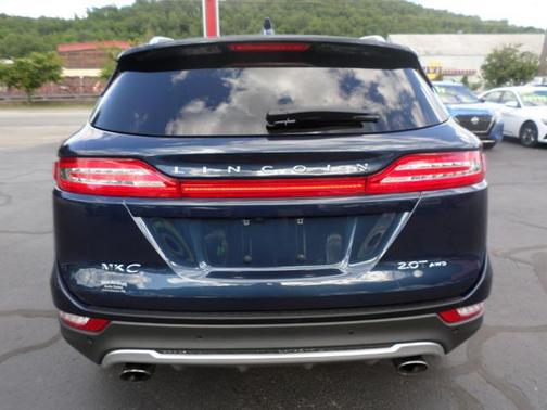 Midnight Sapphire Blue Metallic 2017 Lincoln MKC Premiere