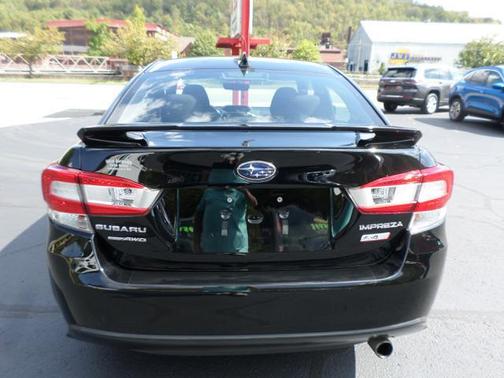 2017 Subaru Impreza 2.0i Sport