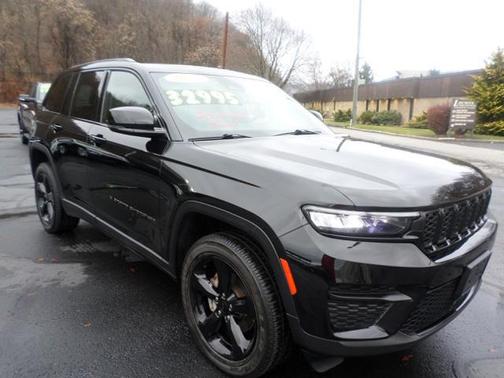 2023 Jeep Grand Cherokee Altitude