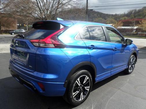 Lightning Blue Metallic 2024 Mitsubishi Eclipse Cross SEL