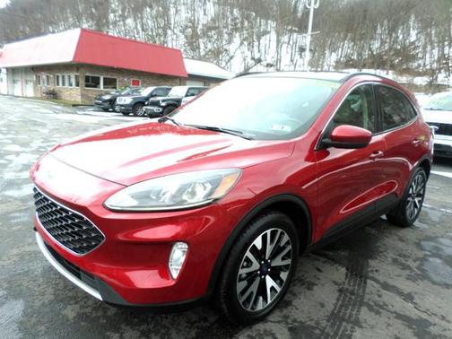 2020 Ford Escape SEL