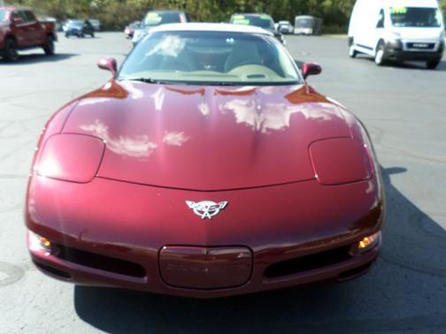 2003 Chevrolet Corvette Base