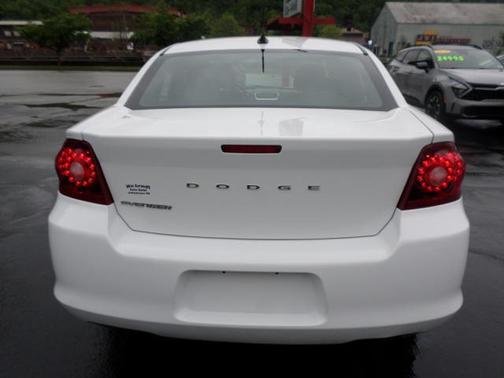 White 2012 Dodge Avenger Base