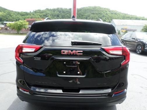 Ebony Twilight Metallic 2024 GMC Terrain SLE