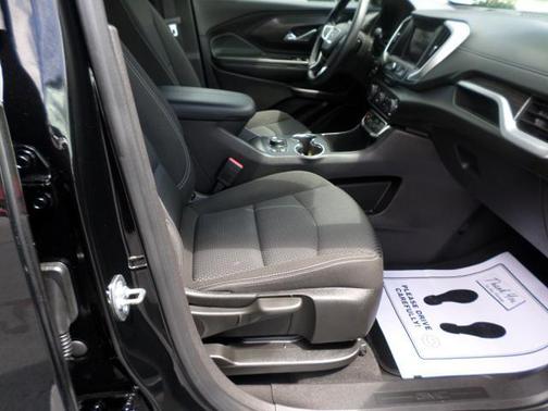 Ebony Twilight Metallic 2024 GMC Terrain SLE