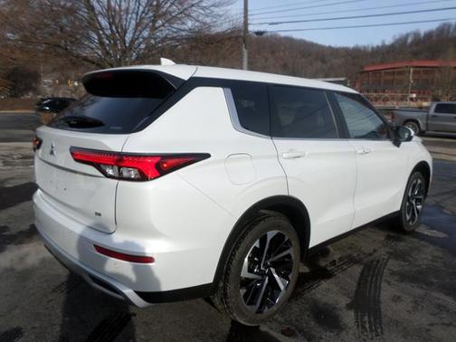 2024 Mitsubishi Outlander SE 2.5 S-AWC