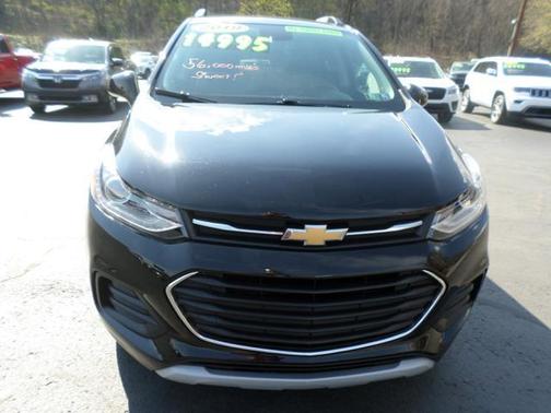 Mosaic Black Metallic 2019 Chevrolet Trax LT