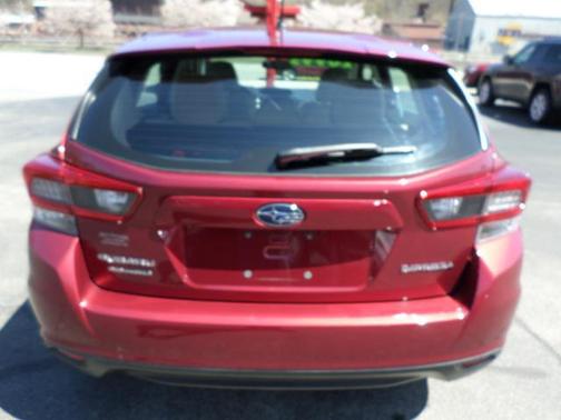2022 Subaru Impreza Base