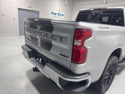 Silver Ice Metallic 2020 Chevrolet Silverado 1500 RST