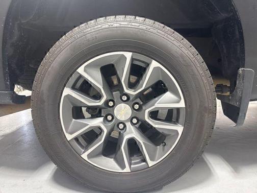 Black 2022 Chevrolet Silverado 1500 LT
