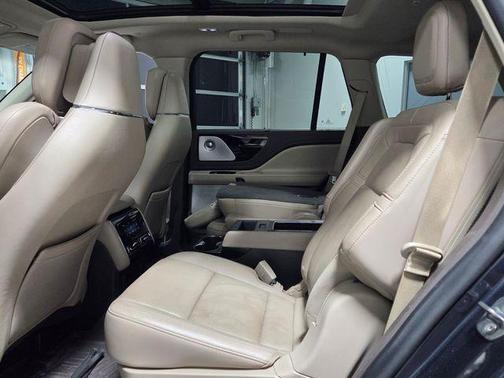 2021 Lincoln Aviator Reserve AWD