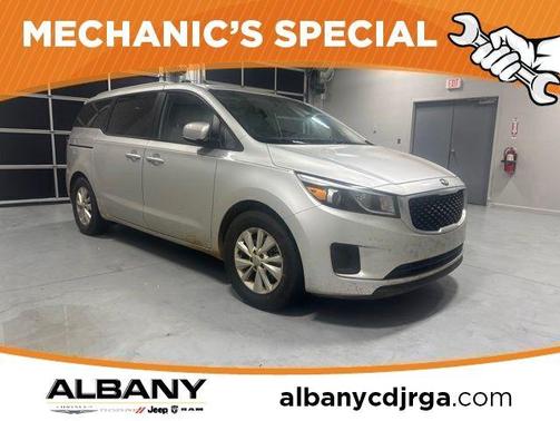 Bright Silver Metallic 2016 Kia Sedona LX