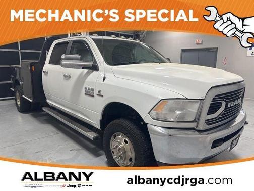 Bright White Clearcoat 2018 RAM 3500 SLT