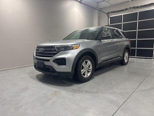 Silver Metallic 2020 Ford Explorer XLT