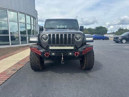 Crystal Metallic 2022 Jeep Gladiator Rubicon