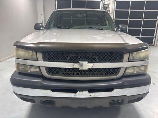 Doeskin Tan 2004 Chevrolet Silverado 1500 LS Extended Cab