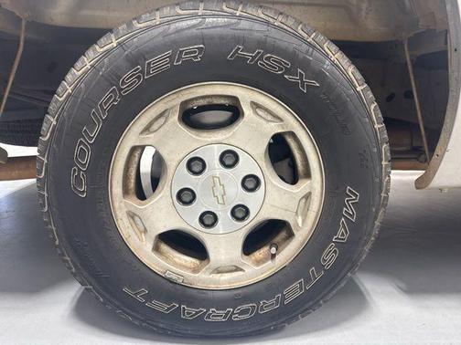 2004 Chevrolet Silverado 1500 LS Extended Cab