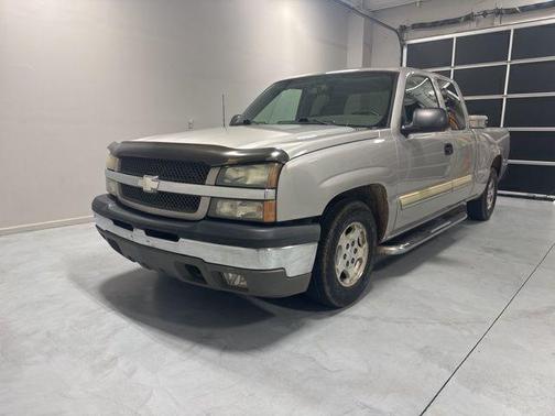 2004 Chevrolet Silverado 1500 LS Extended Cab