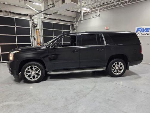 Onyx Black 2016 GMC Yukon XL SLT