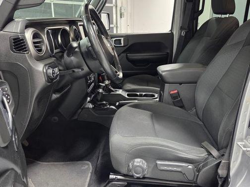 2020 Jeep Gladiator Sport