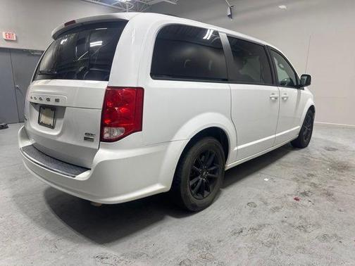 White 2019 Dodge Grand Caravan GT