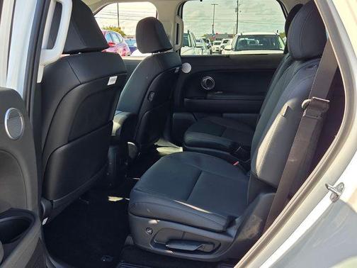 White Pearl 2027 Hyundai PALISADE SEL