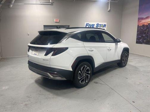 White Pearl 2026 Hyundai TUCSON Hybrid Limited