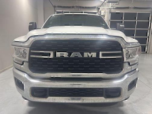 Bright White Clearcoat 2024 RAM 2500 Big Horn