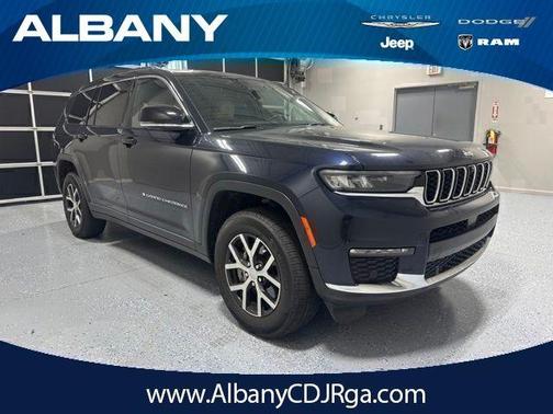 Midnight Black 2023 Jeep Grand Cherokee L Limited