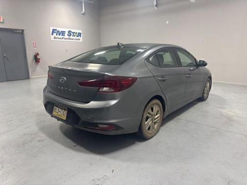 2019 Hyundai ELANTRA Value Edition