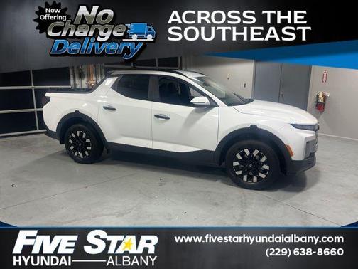 White 2026 Hyundai SANTA CRUZ SEL