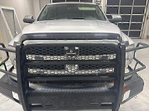 Bright Silver Clearcoat Metallic 2017 RAM 2500 SLT